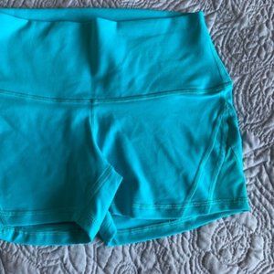 NWOT Sz 6 Lululemon Tiffany Blue High Rise Shorts